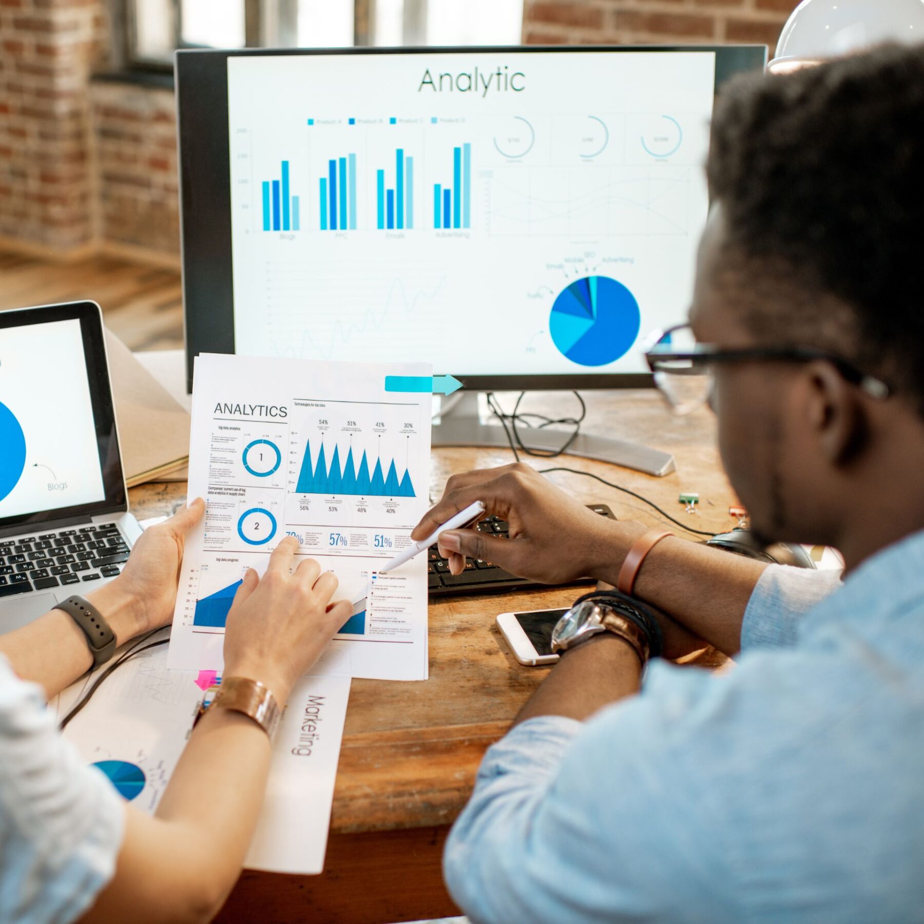 Google Analytics : Maîtrisez l'analyse de données pour ...