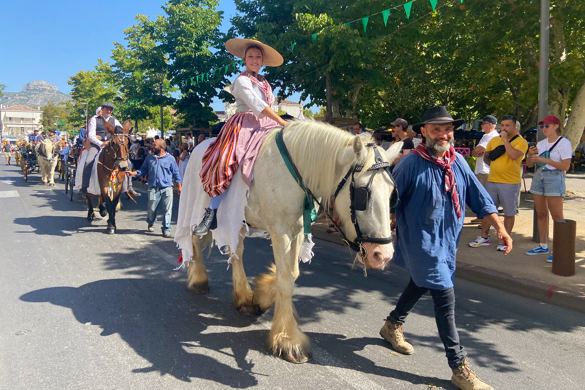 La Cavalcade : Tradition et Spectacle Équestre