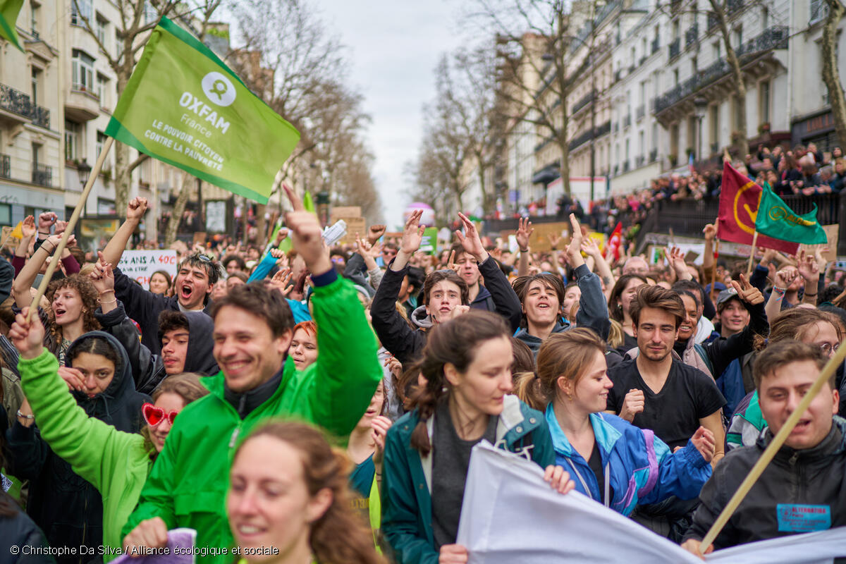 Manifestation Locale : Mobilisation Citoyenne et Impact C...